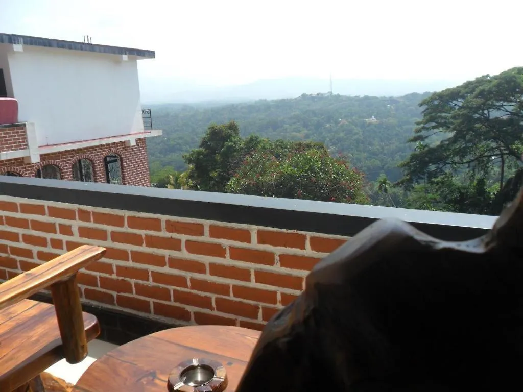 Mahaweli Regent Hotel Kandy