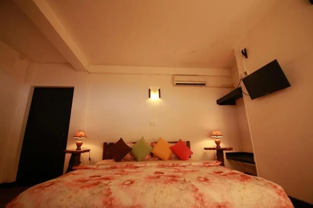 Mahaweli Regent Hotel Kandy