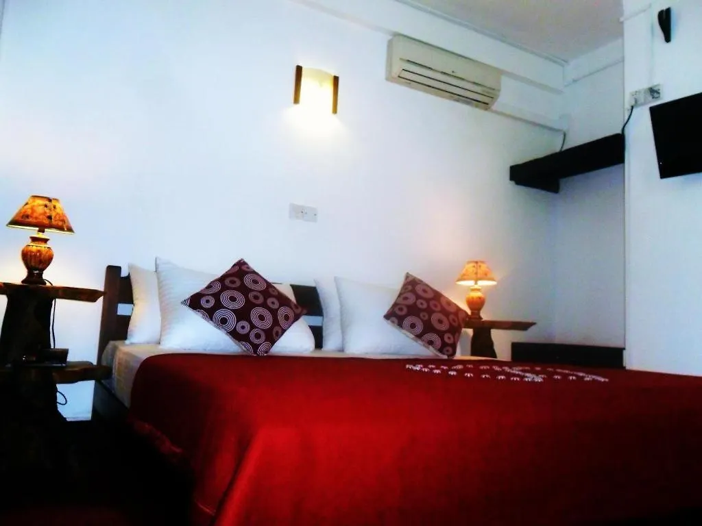 Mahaweli Regent Hotel Канди