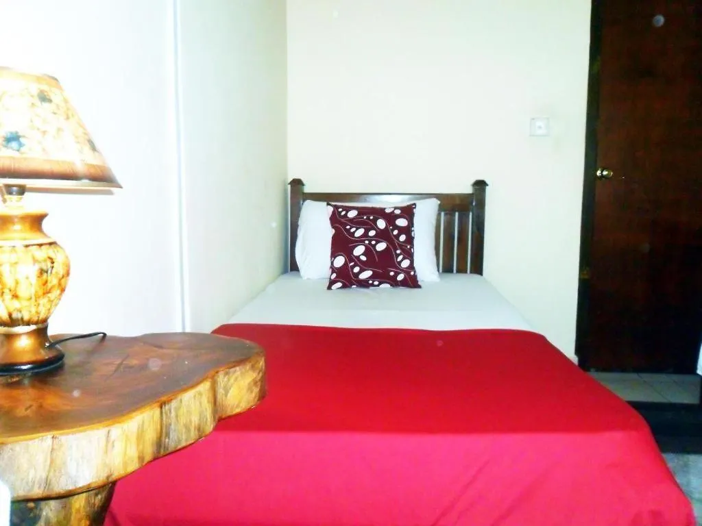 Mahaweli Regent Hotel Канди 3*,