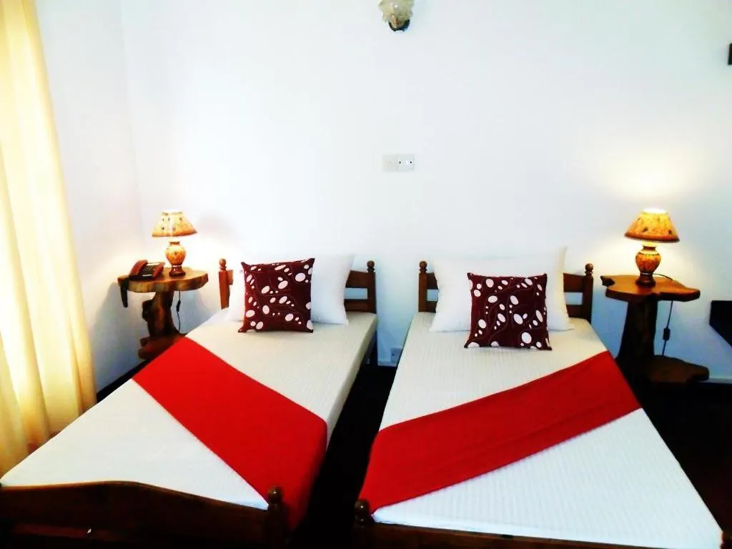 Mahaweli Regent Hotel Kandy