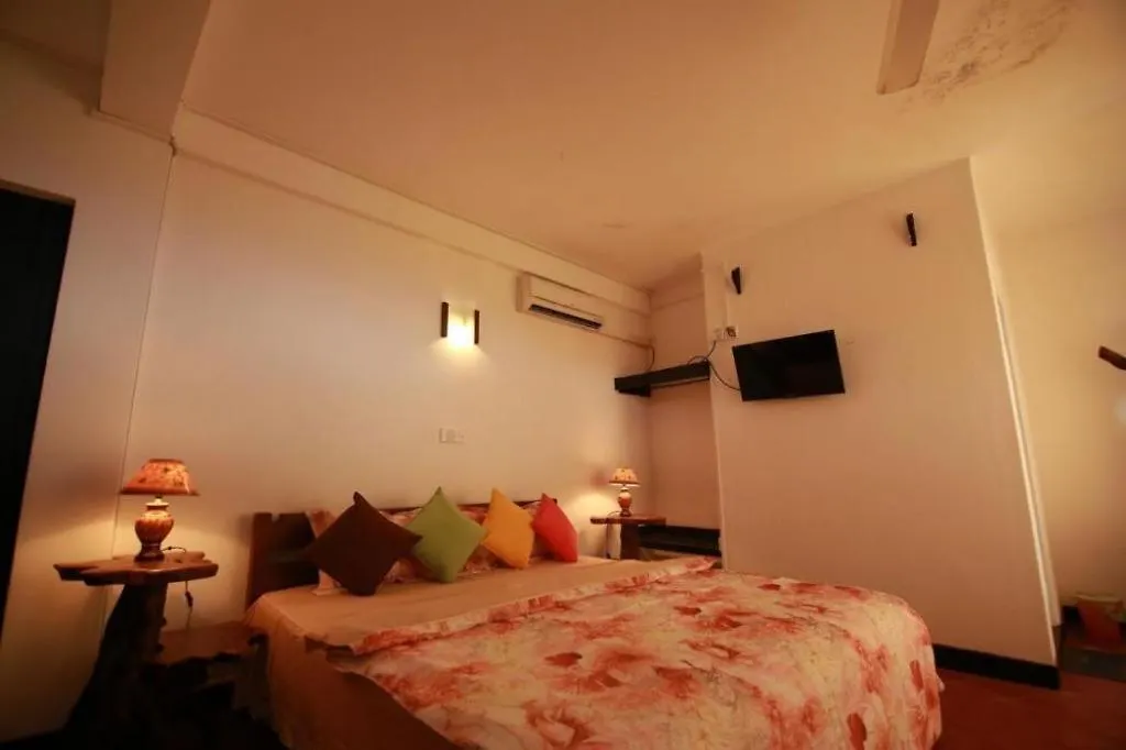Mahaweli Regent Hotel Канди